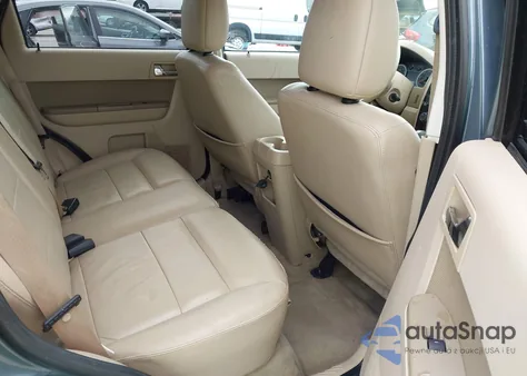 2012 Ford Escape Limited z USA, uszkodzony, nr VIN 1FMCU0EG2CKB38988